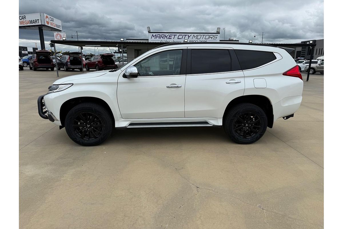 2019 Mitsubishi Pajero Sport Black Edition QE