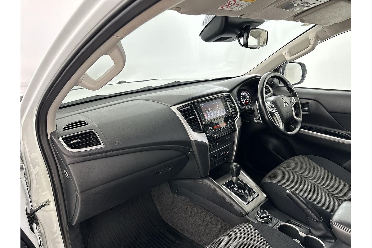 2022 Mitsubishi Triton GLS MR 4X4