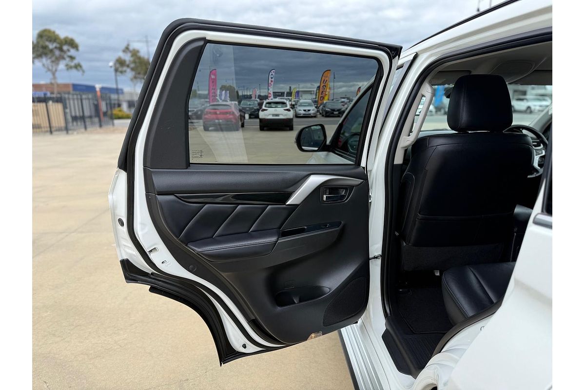 2019 Mitsubishi Pajero Sport Black Edition QE