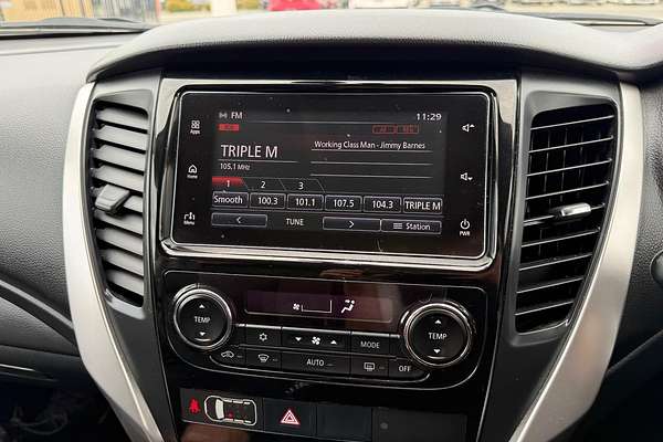 2019 Mitsubishi Pajero Sport Black Edition QE