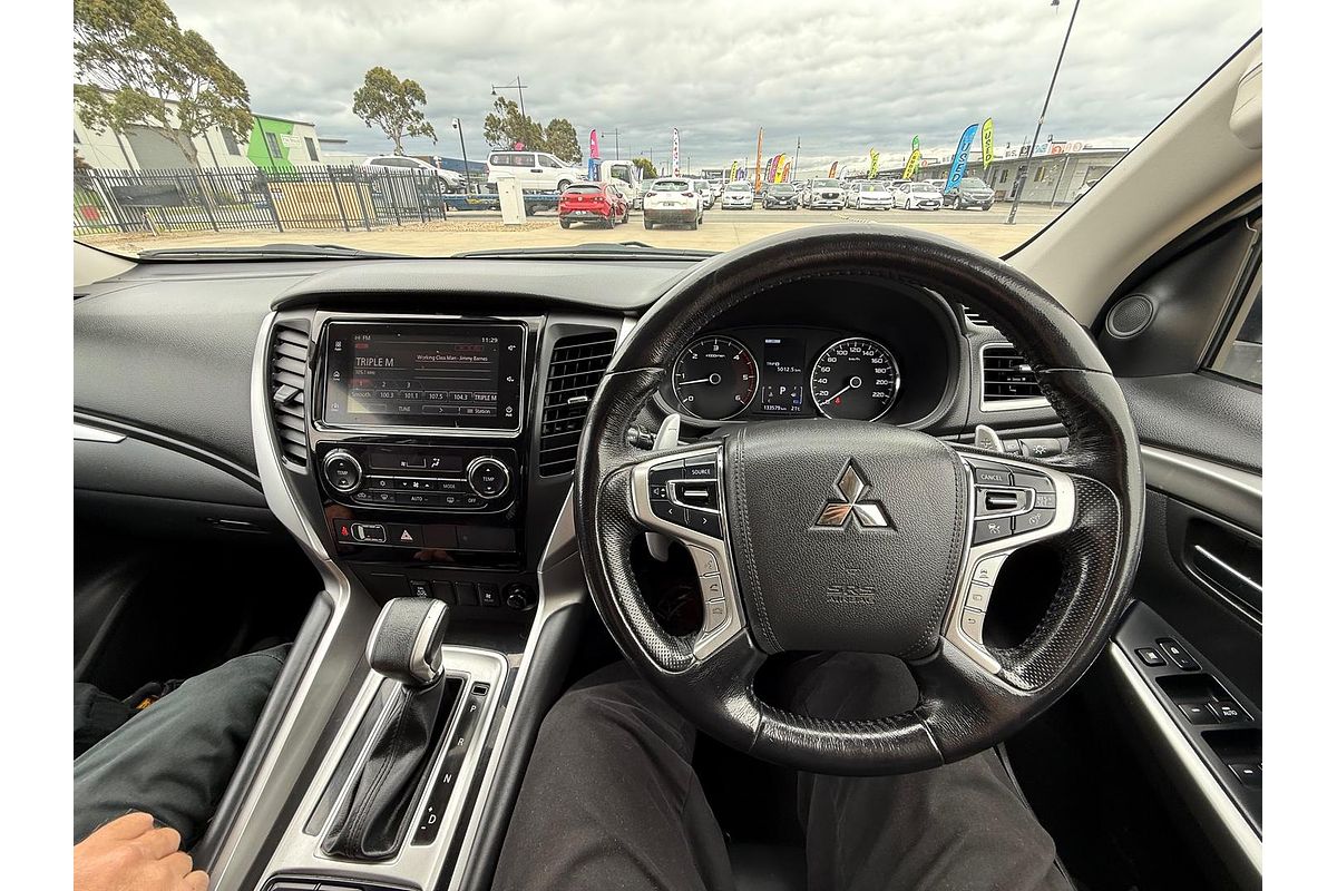 2019 Mitsubishi Pajero Sport Black Edition QE