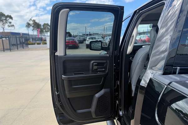 2019 RAM 1500 Express RamBox DS 4X4 SWB