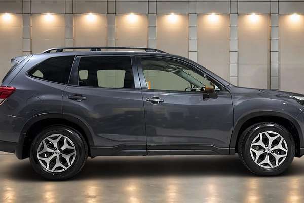 2023 Subaru Forester 2.5i S5