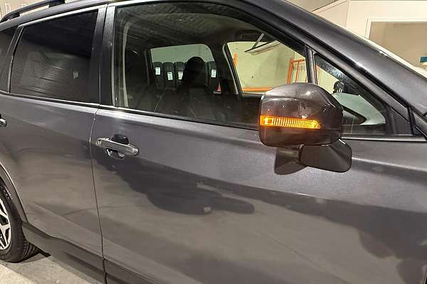 2023 Subaru Forester 2.5i S5