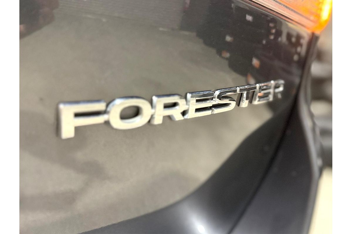 2023 Subaru Forester 2.5i S5