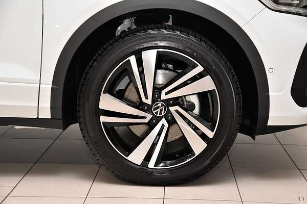 2025 Volkswagen T-Roc 140TSI R-Line D11