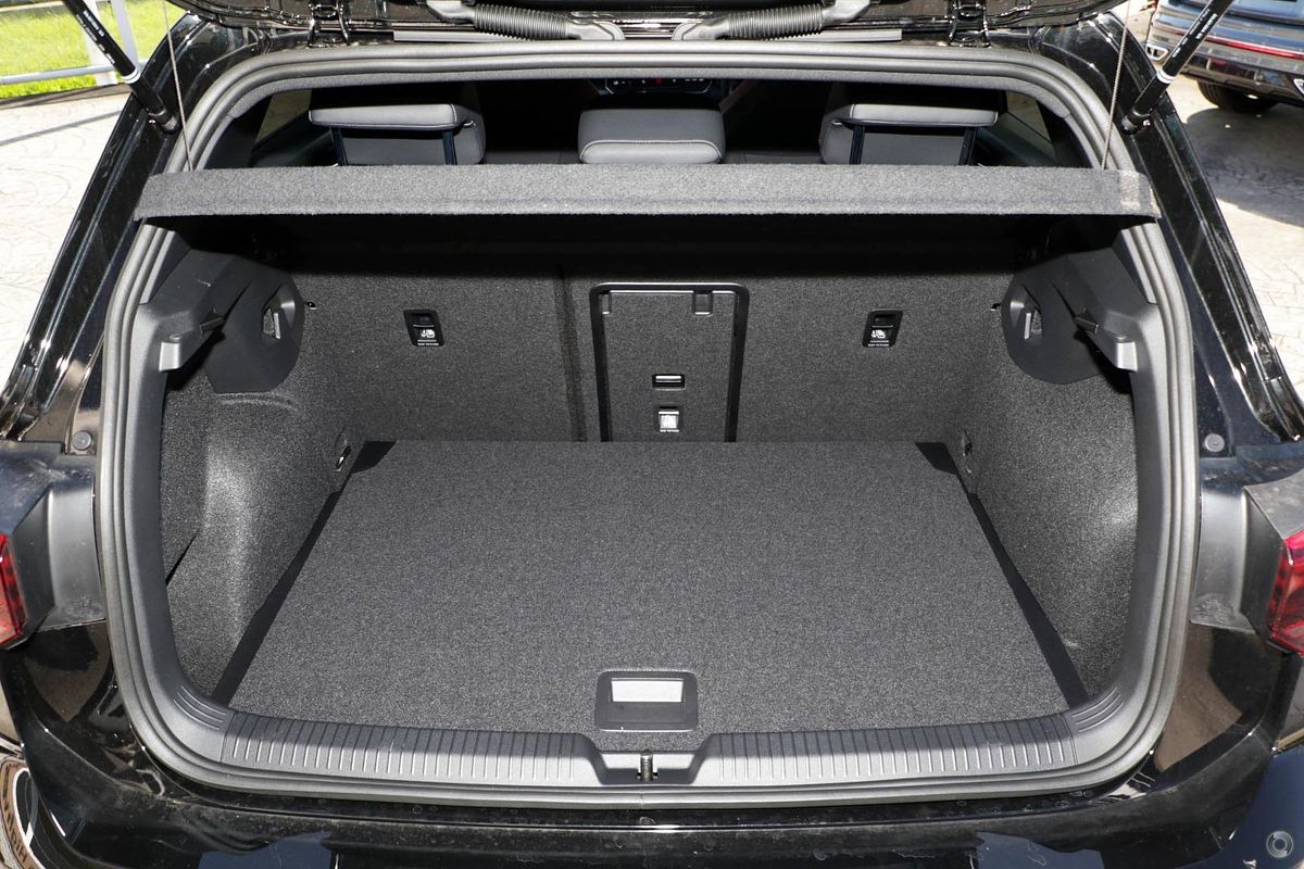 2025 Volkswagen Golf GTI 8.5