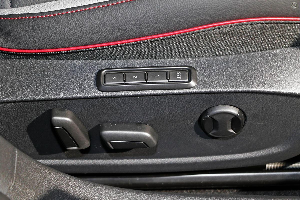 2025 Volkswagen Golf GTI 8.5