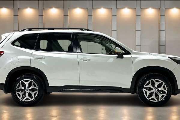 2023 Subaru Forester 2.5i S5