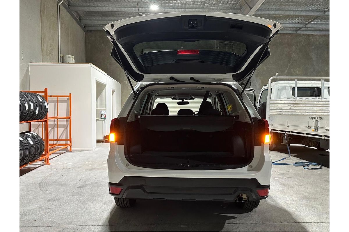 2023 Subaru Forester 2.5i S5