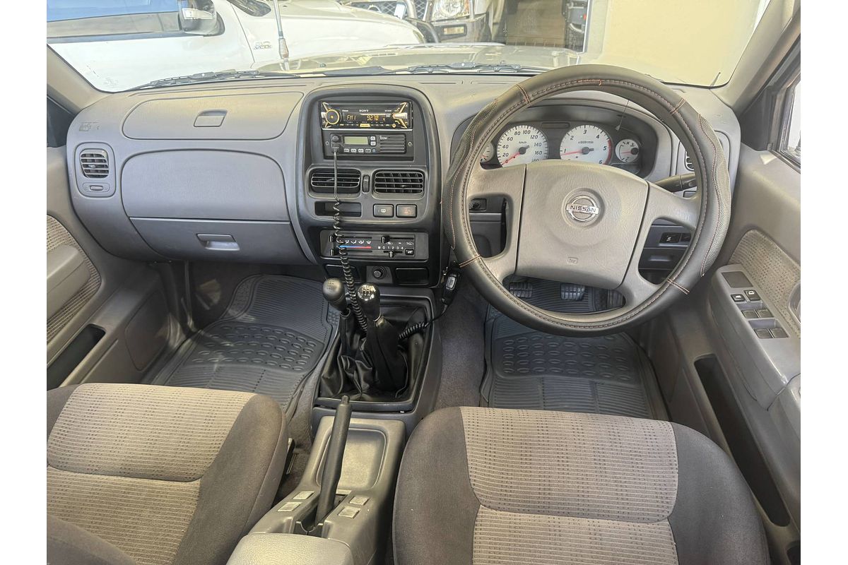 2004 Nissan Navara ST-R D22 S2 4X4