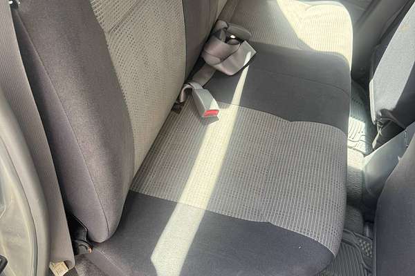 2004 Nissan Navara ST-R D22 S2 4X4