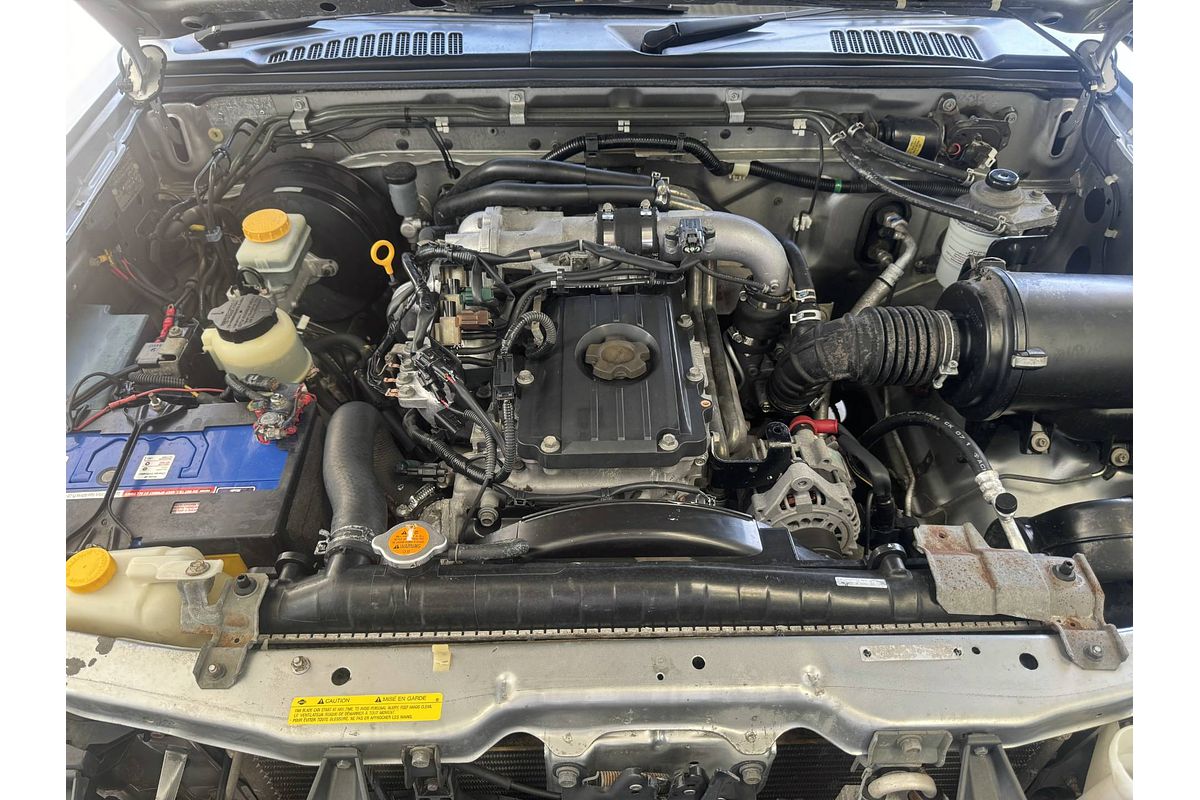 2004 Nissan Navara ST-R D22 S2 4X4