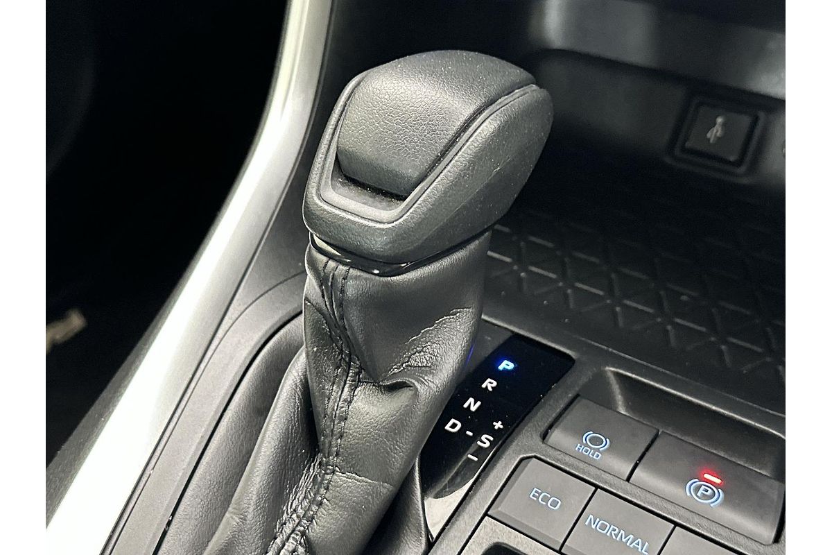 2019 Toyota RAV4 GX AXAH52R