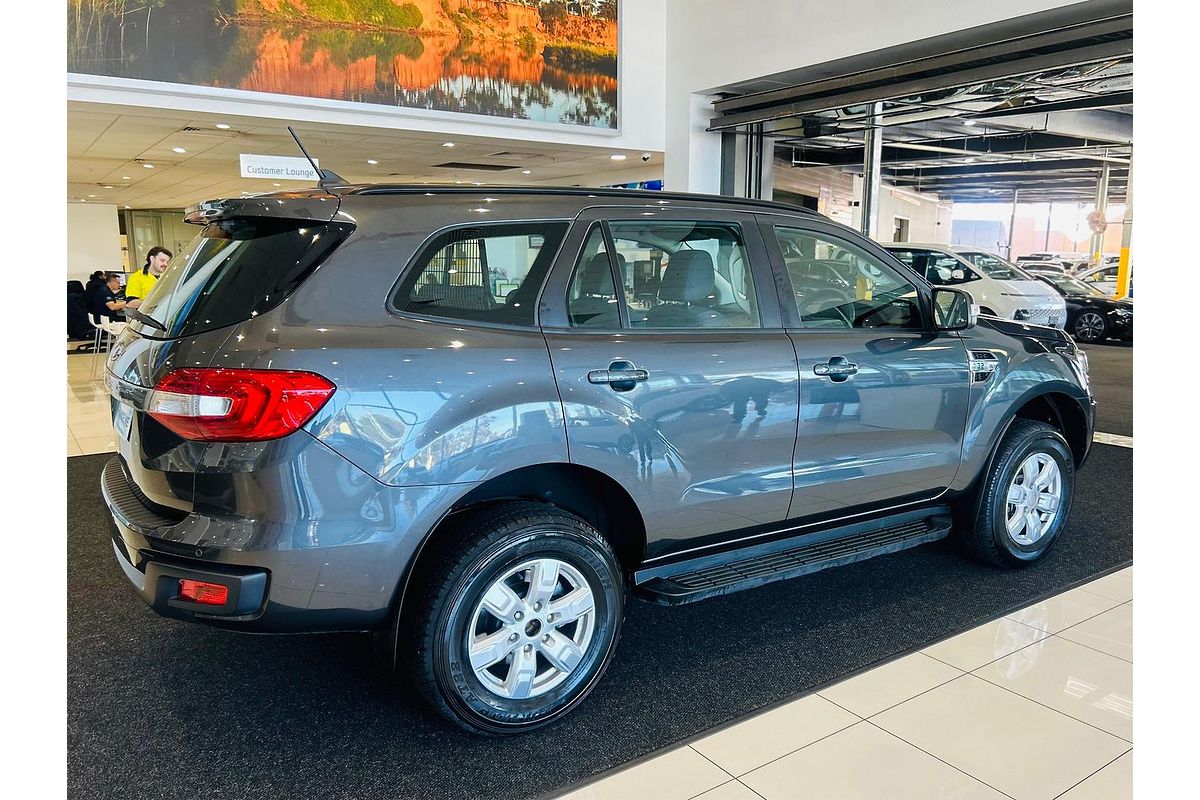 2022 Ford Everest Ambiente UA II 3.2L
