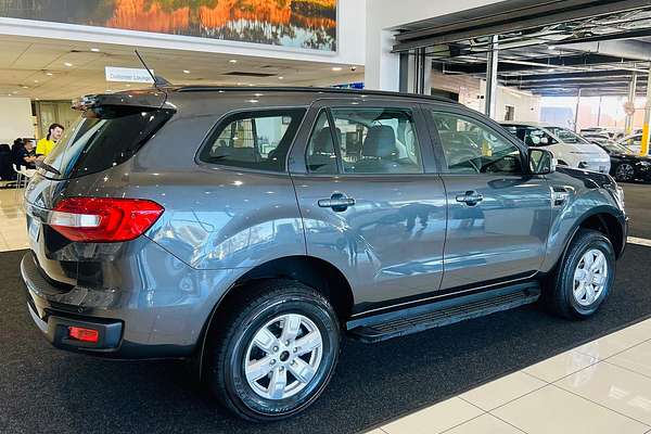 2022 Ford Everest Ambiente UA II 3.2L