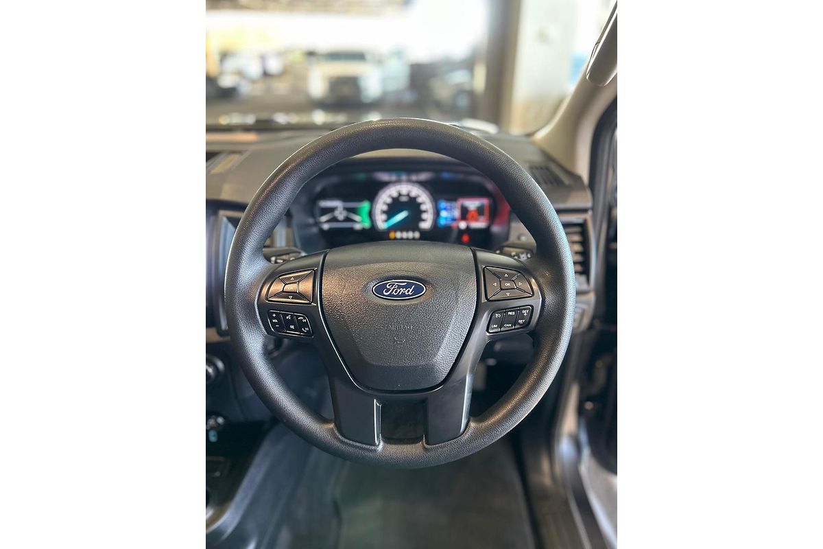 2022 Ford Everest Ambiente UA II 3.2L