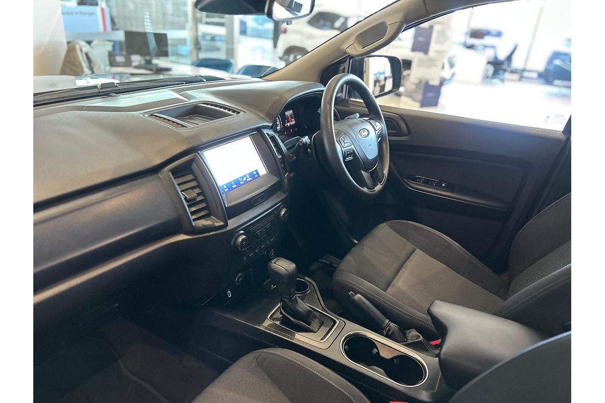 2022 Ford Everest Ambiente UA II 3.2L