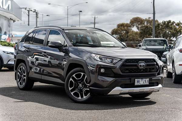 2019 Toyota RAV4 Edge AXAA54R