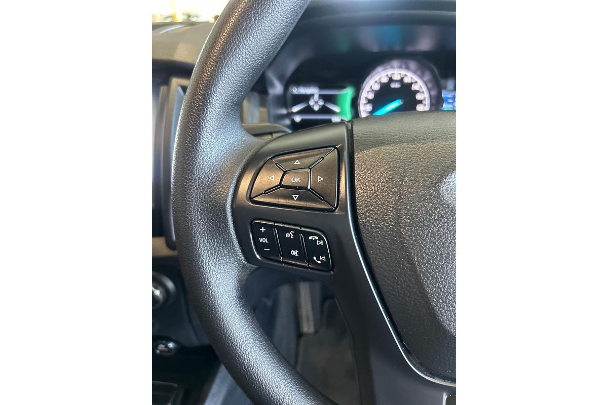 2022 Ford Everest Ambiente UA II 3.2L