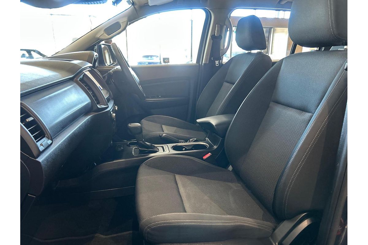 2022 Ford Everest Ambiente UA II 3.2L