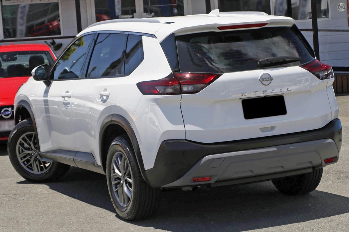2025 Nissan X-TRAIL ST T33