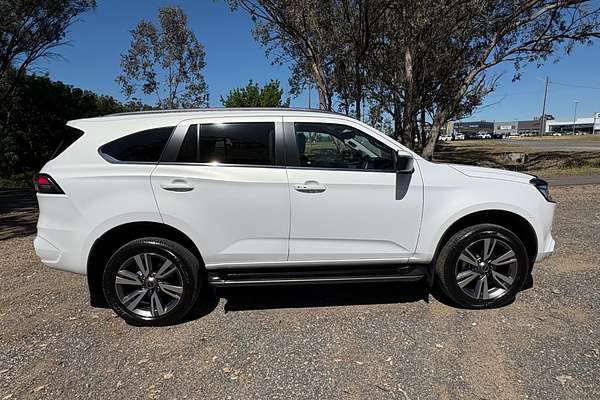 2024 Isuzu MU-X LS-T