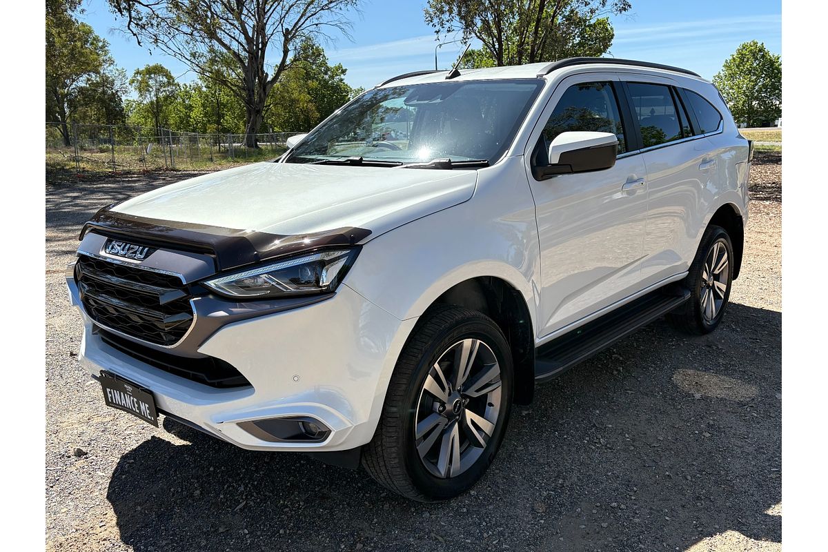 2024 Isuzu MU-X LS-T