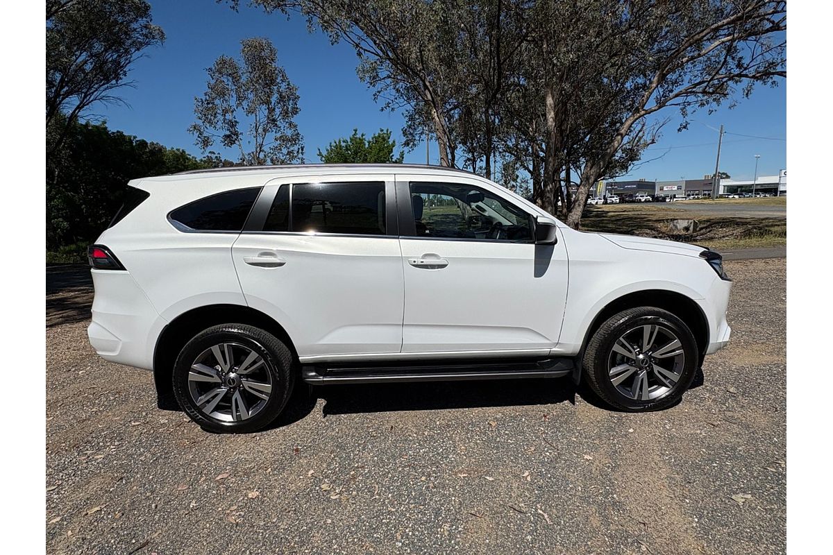 2024 Isuzu MU-X LS-T