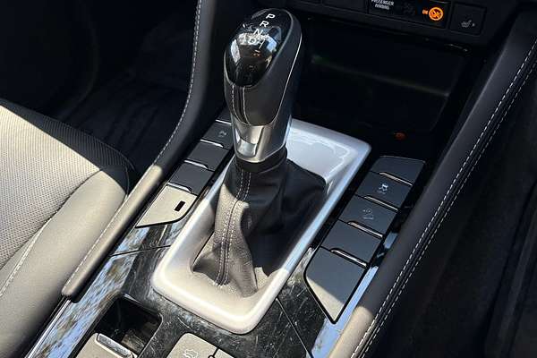 2024 Isuzu MU-X LS-T