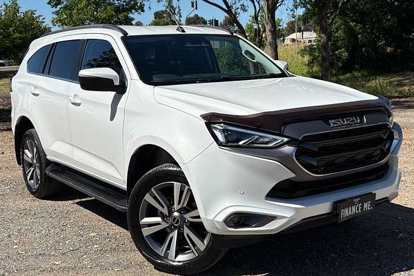 2023 Isuzu MU-X LS-T