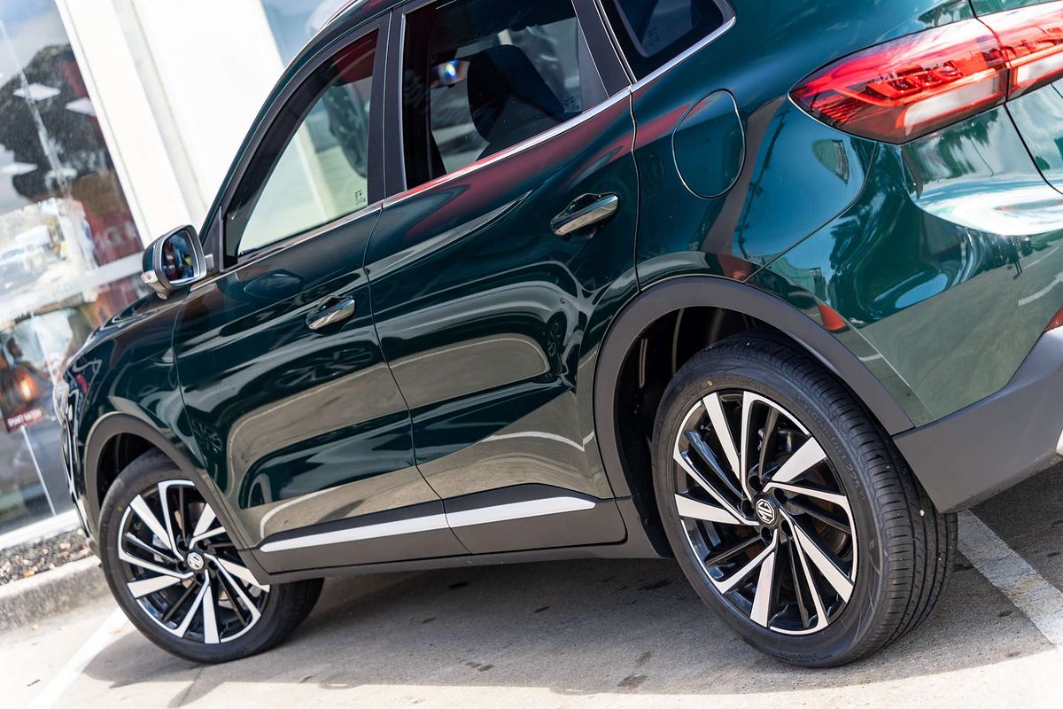 2025 MG ZS Essence ZS32