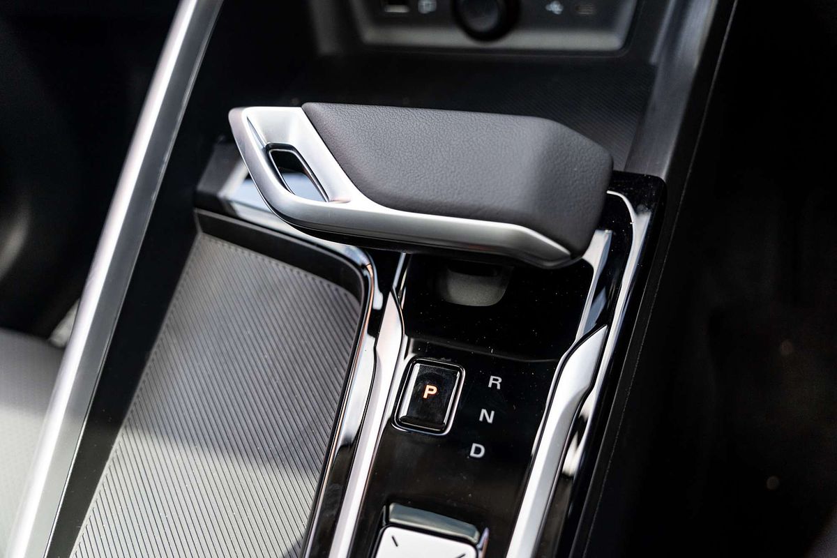 2025 MG ZS Essence ZS32