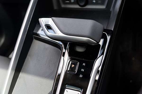 2025 MG ZS Essence ZS32