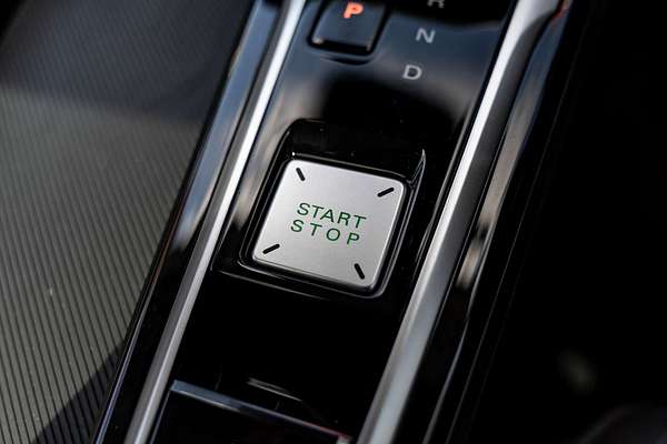 2025 MG ZS Essence ZS32