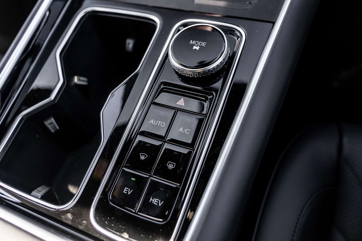 2025 Chery Tiggo 9 Super Hybrid Ultimate