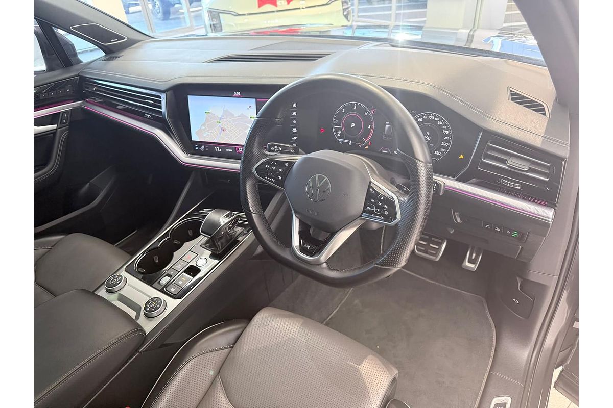 2021 Volkswagen Touareg 210TDI R-Line CR