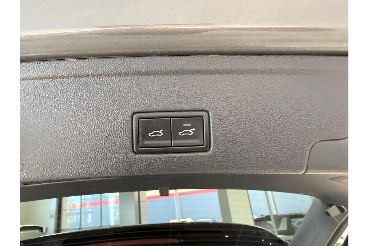 2021 Volkswagen Touareg 210TDI R-Line CR