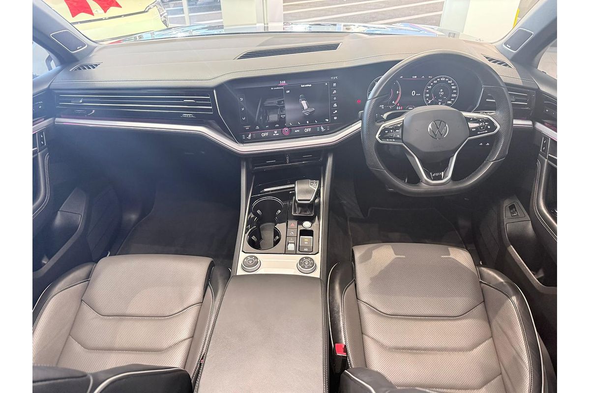 2021 Volkswagen Touareg 210TDI R-Line CR