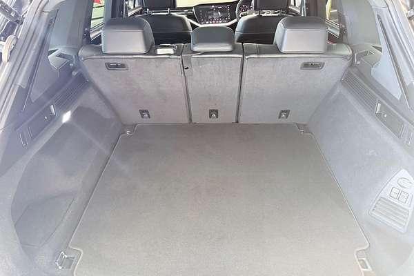 2021 Volkswagen Touareg 210TDI R-Line CR