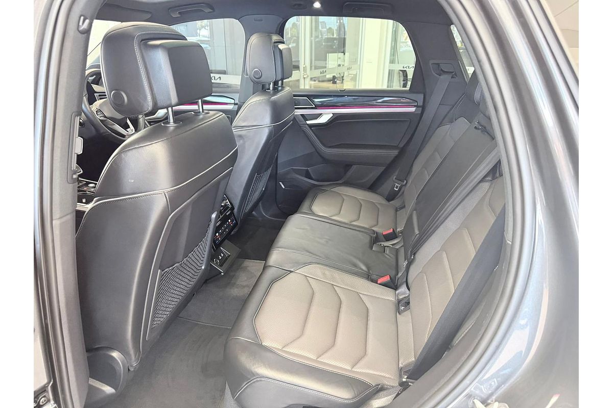 2021 Volkswagen Touareg 210TDI R-Line CR