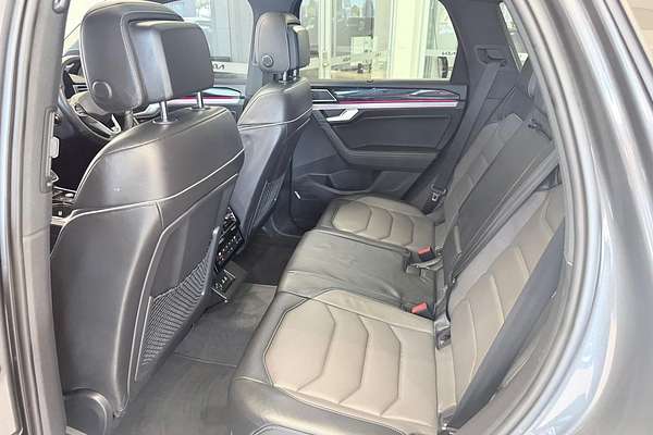 2021 Volkswagen Touareg 210TDI R-Line CR