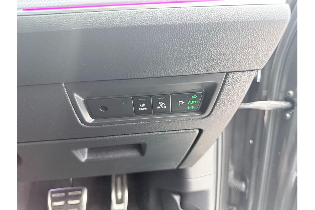 2021 Volkswagen Touareg 210TDI R-Line CR