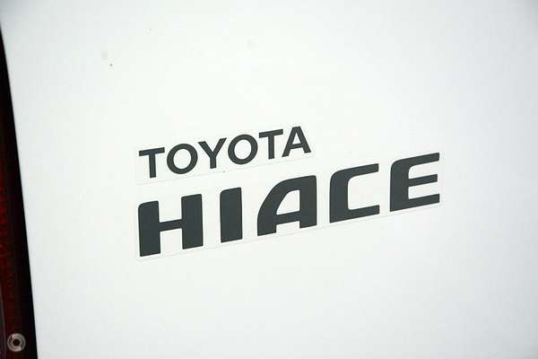 2013 Toyota Hiace TRH201R LWB