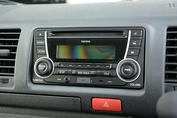 2013 Toyota Hiace TRH201R LWB