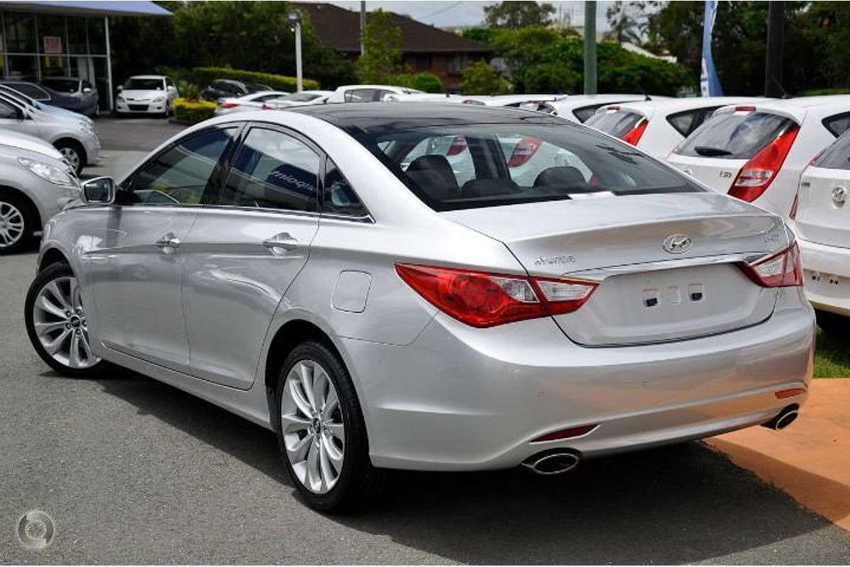 2011 Hyundai i45 Premium YF
