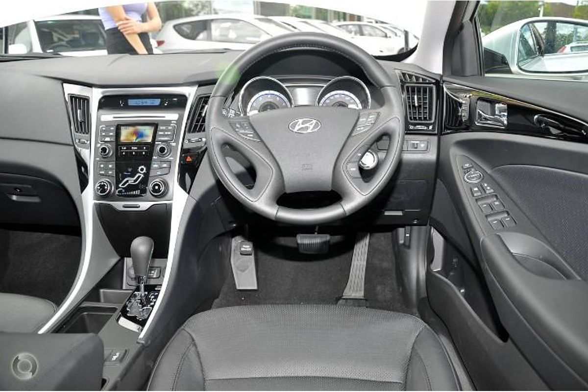 2011 Hyundai i45 Premium YF
