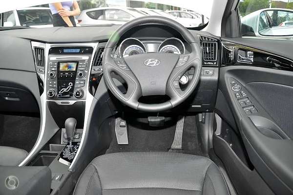 2011 Hyundai i45 Premium YF