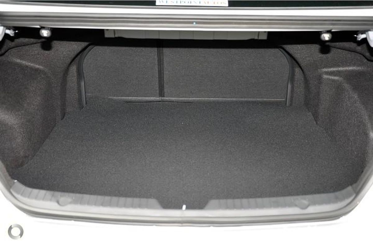 2011 Hyundai i45 Premium YF