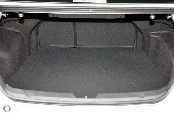 2011 Hyundai i45 Premium YF